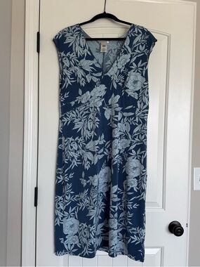 Old Navy Navy Dress with Light Blue Floral Print